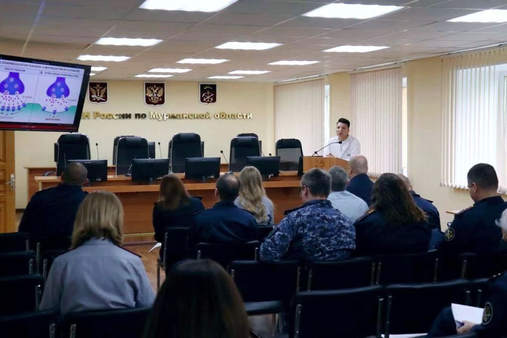В УФСИН прошло занятие по медицинской профилактике и психогигиене В УФСИН прошло занятие по медицинской профилактике и психогигиене