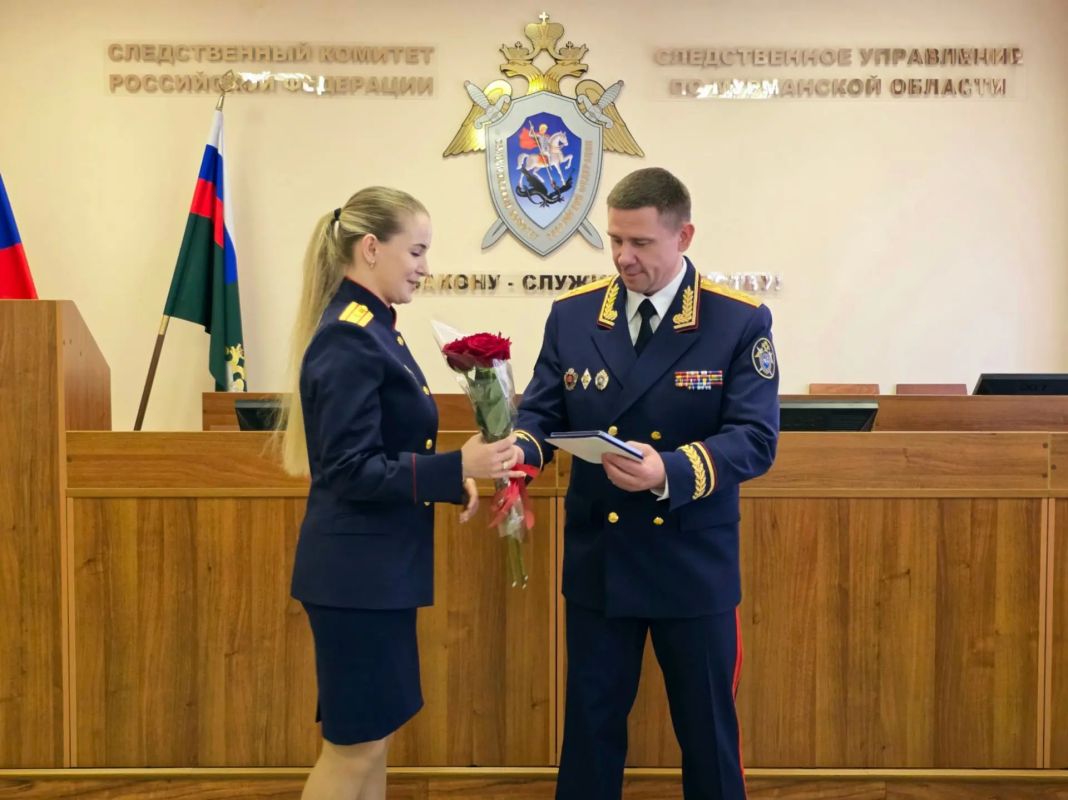 В региональном следственном управлении СК России состоялось торжественное мероприятие в преддверии праздничной даты В региональном следственном управлении СК России состоялось торжественное мероприятие в преддверии праздничной даты