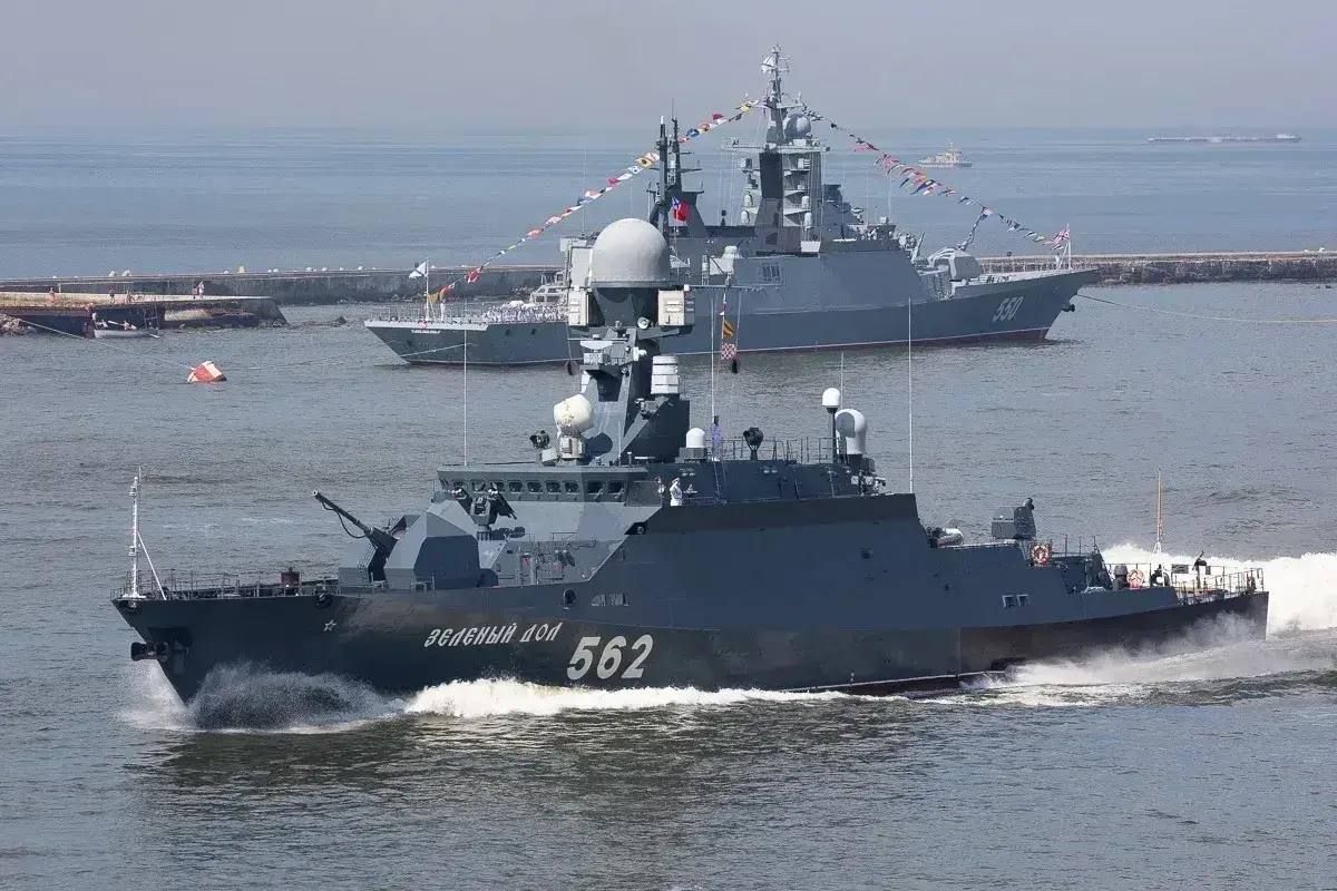 Юрий Сердечкин: От всей души поздравляю вас с Днём Военно-Морского Флота России – праздником мужества, чести и несгибаемой воли! Юрий Сердечкин: От всей души поздравляю вас с Днём Военно-Морского Флота России – праздником мужества, чести и несгибаемой воли!