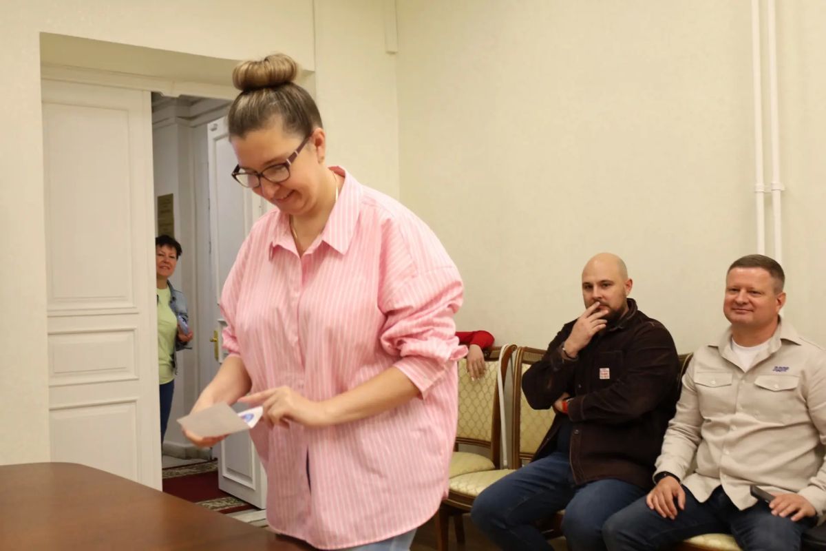 Состоялась жеребьевка по определению порядка размещения наименований и эмблем избирательных объединений в избирательном бюллетене на выборах депутатов регионального парламента Состоялась жеребьевка по определению порядка размещения наименований и эмблем избирательных объединений в избирательном бюллетене на выборах депутатов регионального парламента