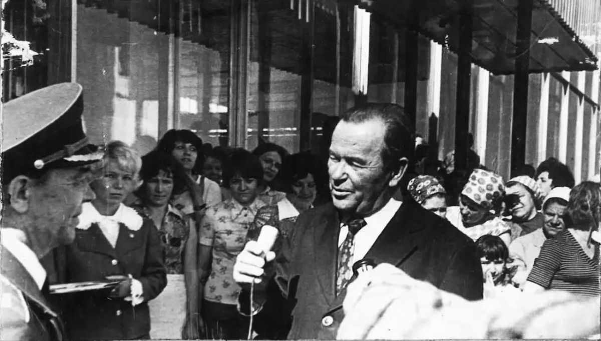 «Воздушным воротам» столицы Русской Арктики 50 лет! «Воздушным воротам» столицы Русской Арктики 50 лет!