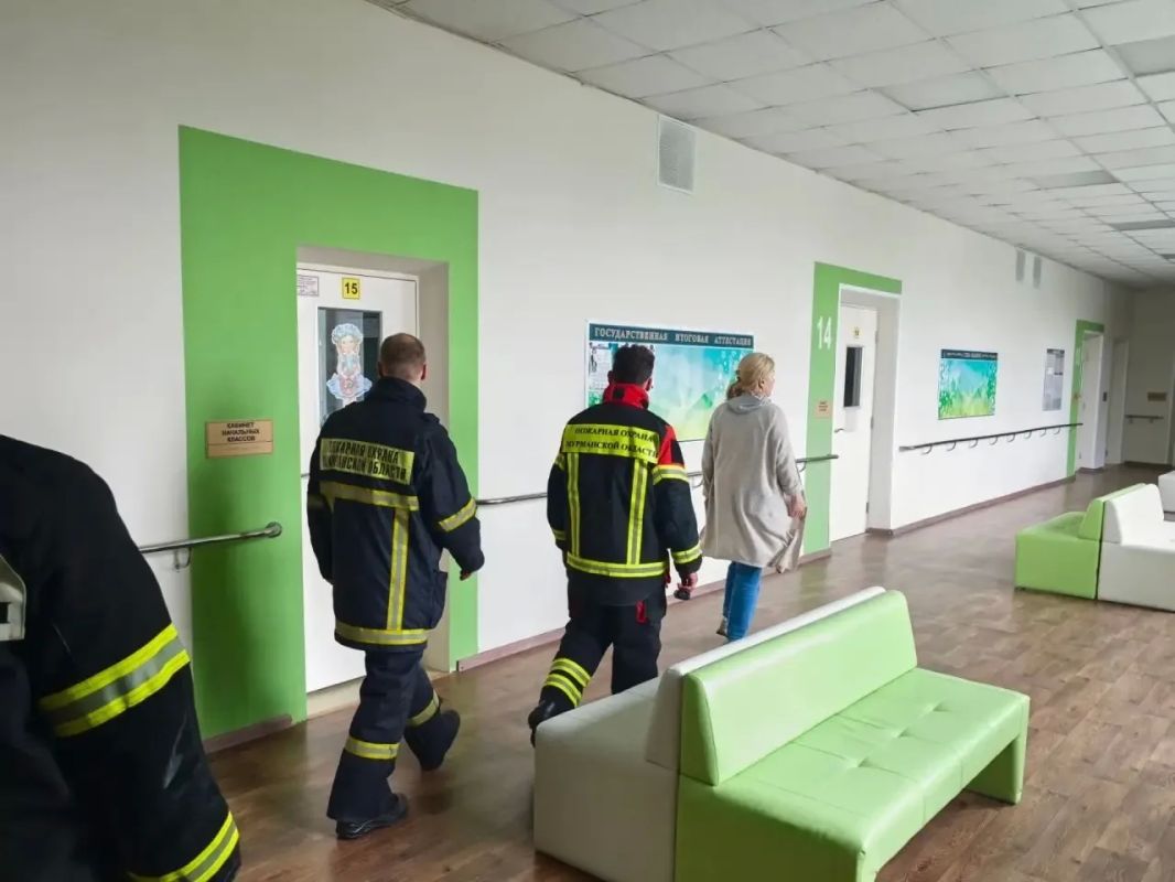 В Мурманске прошли занятия по оперативно-тактическому изучению района выезда В Мурманске прошли занятия по оперативно-тактическому изучению района выезда
