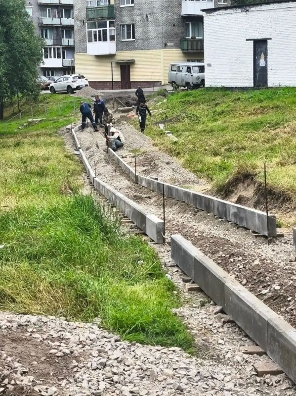 Ассоциация «Совет муниципальных образований Мурманской области» проинформировала о результатах проведения заседания конкурсной Комиссии по пятому конкурсному отбору общественных проектов «Инициативы двора» Ассоциация «Совет муниципальных образований Мурманской области» проинформировала о результатах проведения заседания конкурсной Комиссии по пятому конкурсному отбору общественных проектов «Инициативы двора»
