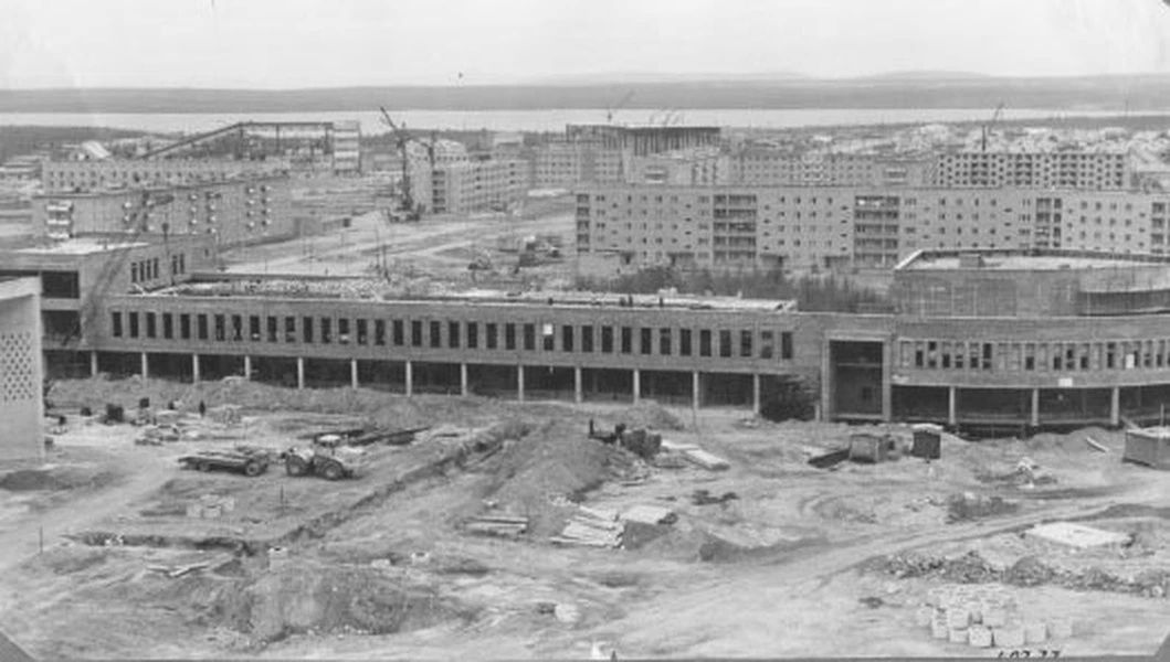 7 августа 1949 года начато строительство Оленегорска 7 августа 1949 года начато строительство Оленегорска