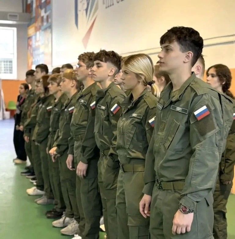 Начальник УФСИН России по Мурманской области принял участие в открытии военно-патриотической смены Начальник УФСИН России по Мурманской области принял участие в открытии военно-патриотической смены