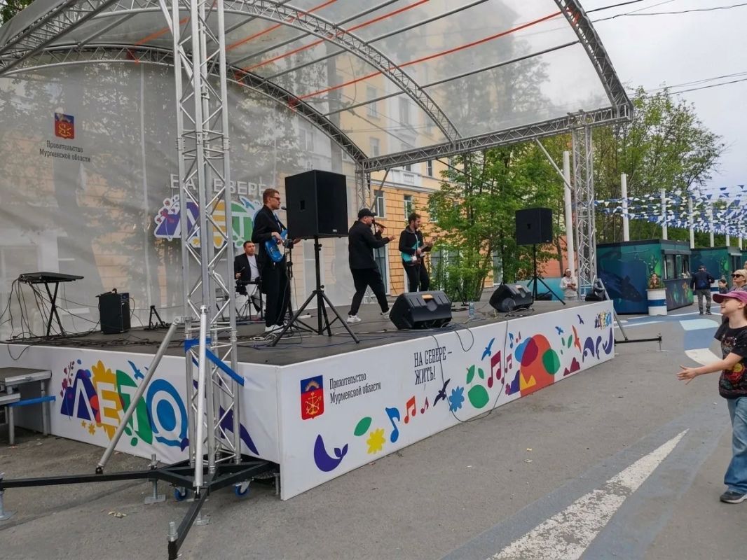 Выходные в Мурманске вновь прошли празднично Выходные в Мурманске вновь прошли празднично