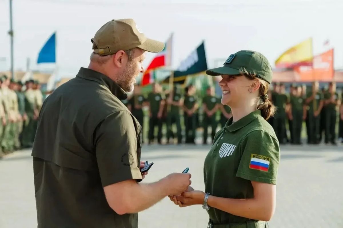Курсанты филиала Центра «Воин» в Мурманской области проходят Всероссийскую военно-патриотическую смену «Время юных героев» в городе-герое Волгограде Курсанты филиала Центра «Воин» в Мурманской области проходят Всероссийскую военно-патриотическую смену «Время юных героев» в городе-герое Волгограде