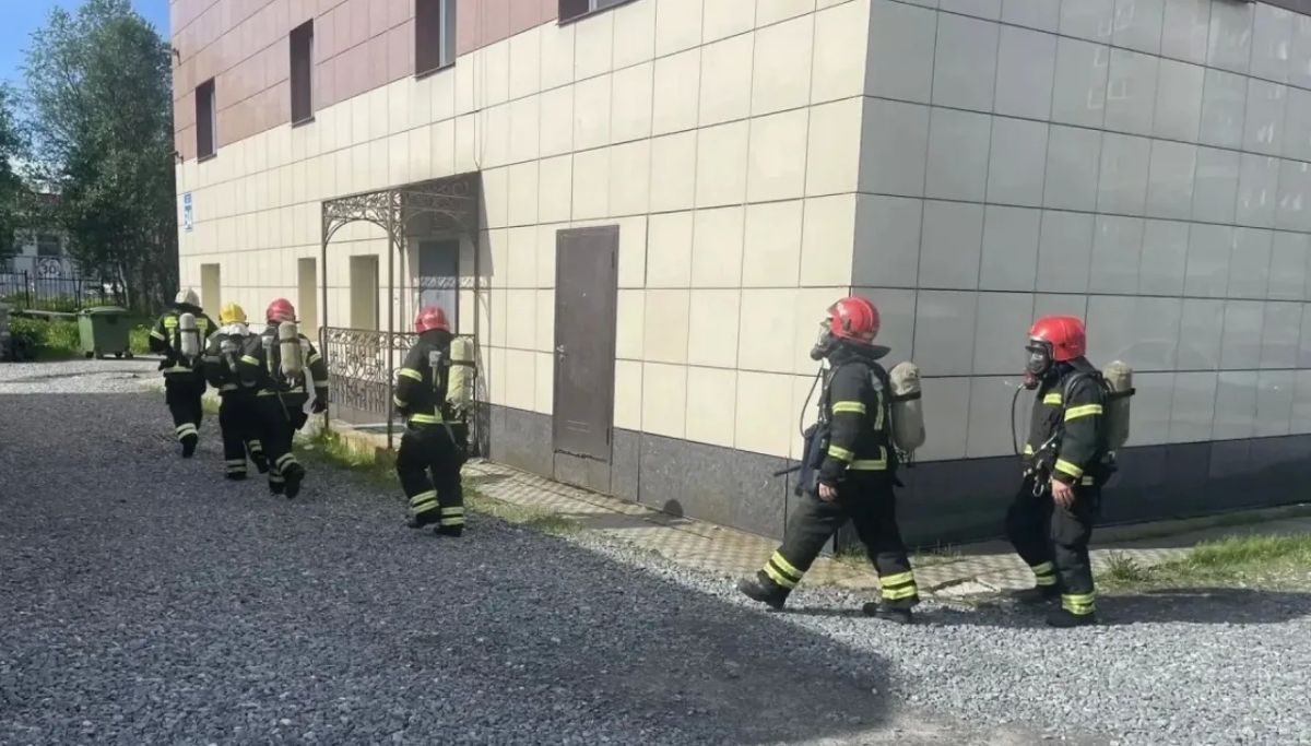 За каждым спасенным на пожаре человеком стоит не только мужество, но и сотни часов тренировок За каждым спасенным на пожаре человеком стоит не только мужество, но и сотни часов тренировок