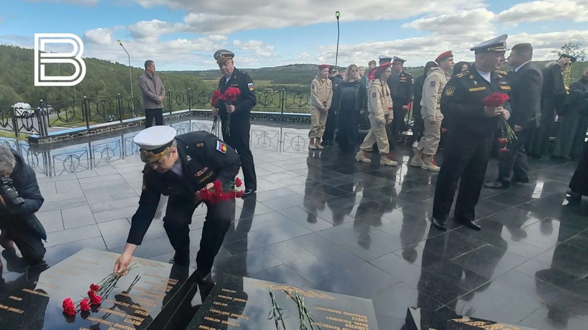 В Мурманске и Видяеве проходят памятные мероприятия В Мурманске и Видяеве проходят памятные мероприятия
