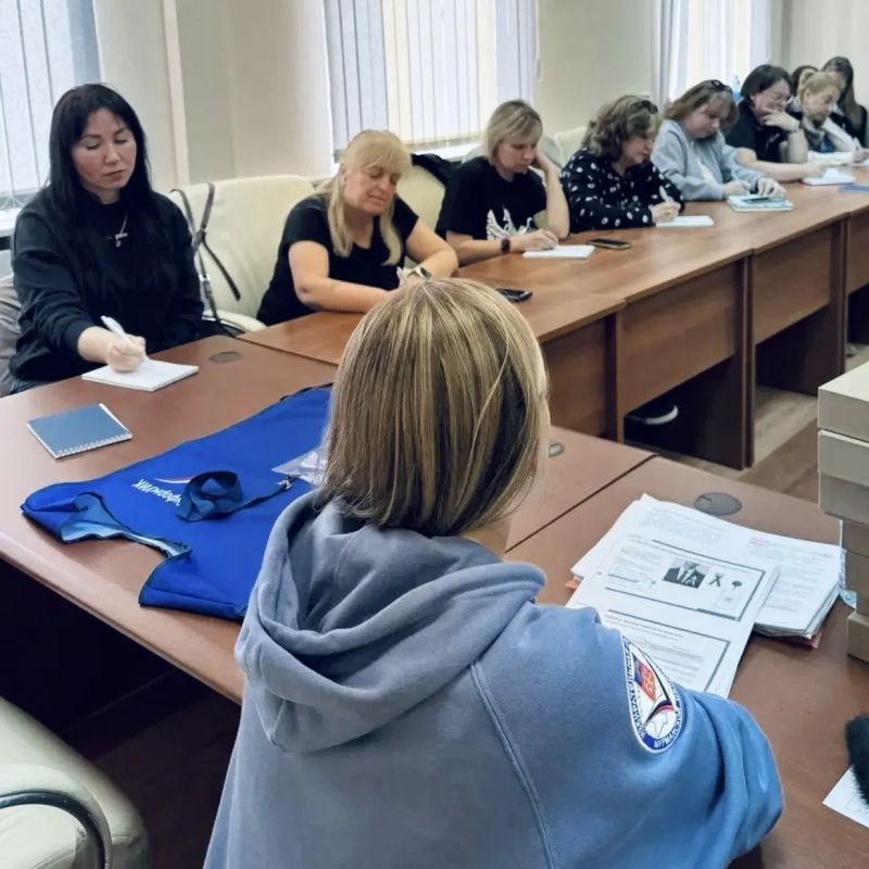 В Мурманской области проходит обучение участников проекта «ИнформУИК» В Мурманской области проходит обучение участников проекта «ИнформУИК»