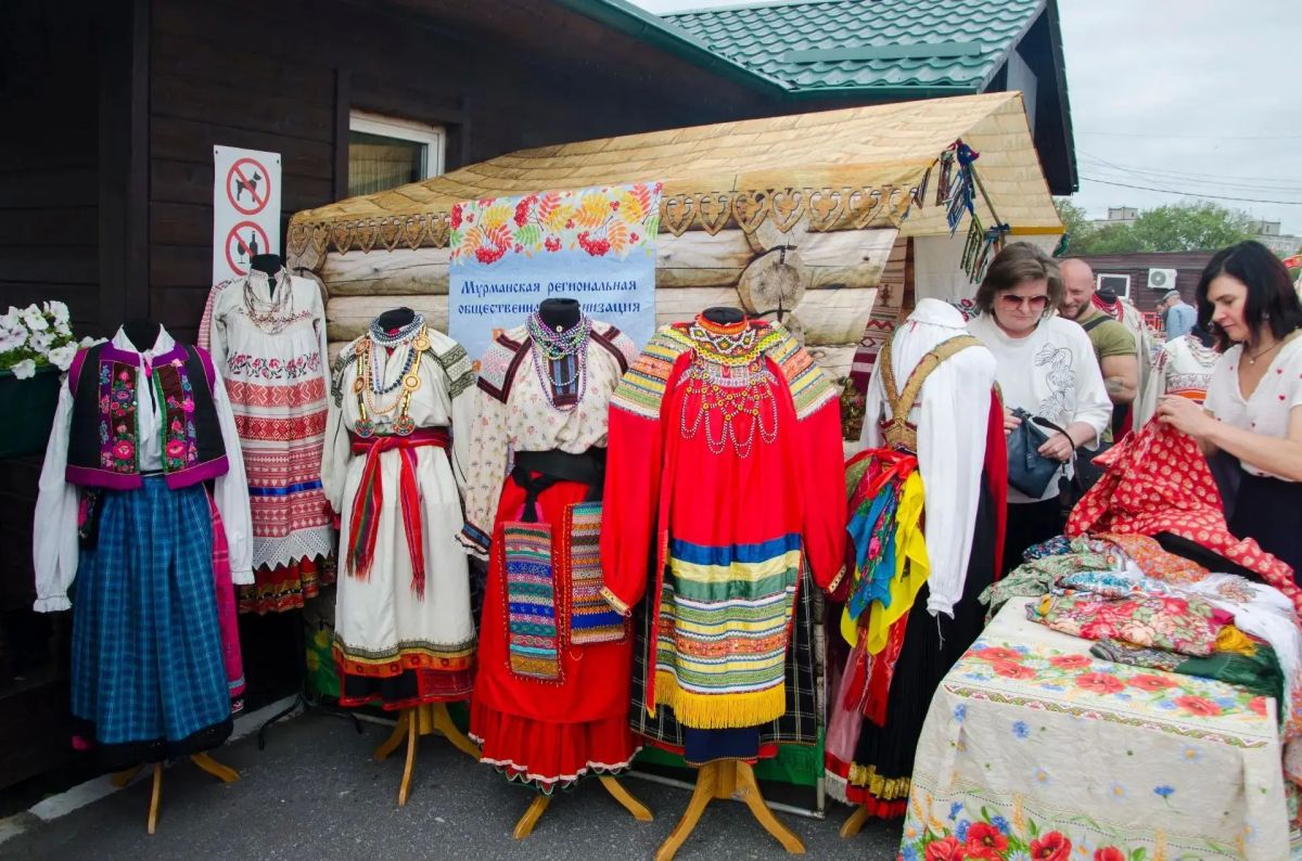 В эти выходные по всей стране прошли акции фестивального движения «Хороводы России» В эти выходные по всей стране прошли акции фестивального движения «Хороводы России»