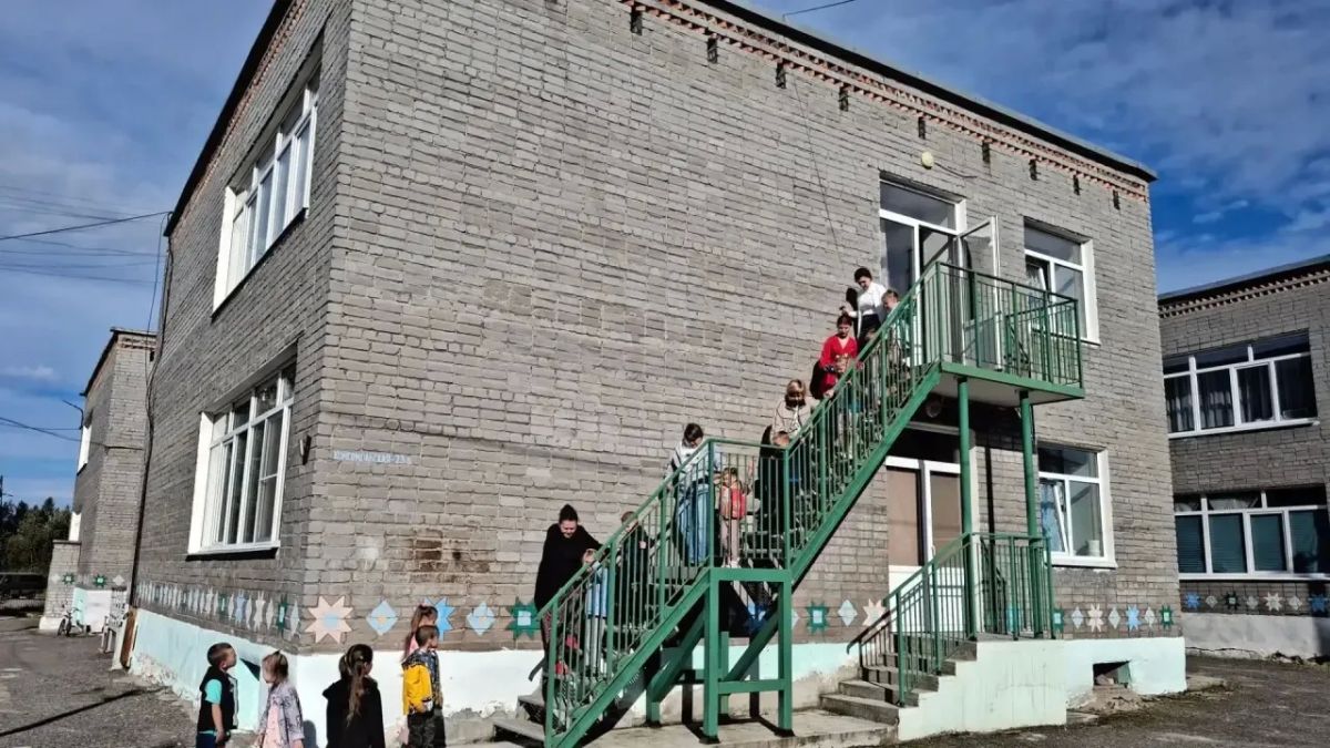 Образовательные организации Мурманской области присоединились ко всероссийским учениям по отработке действий при возникновении угроз террористического характера Образовательные организации Мурманской области присоединились ко всероссийским учениям по отработке действий при возникновении угроз террористического характера