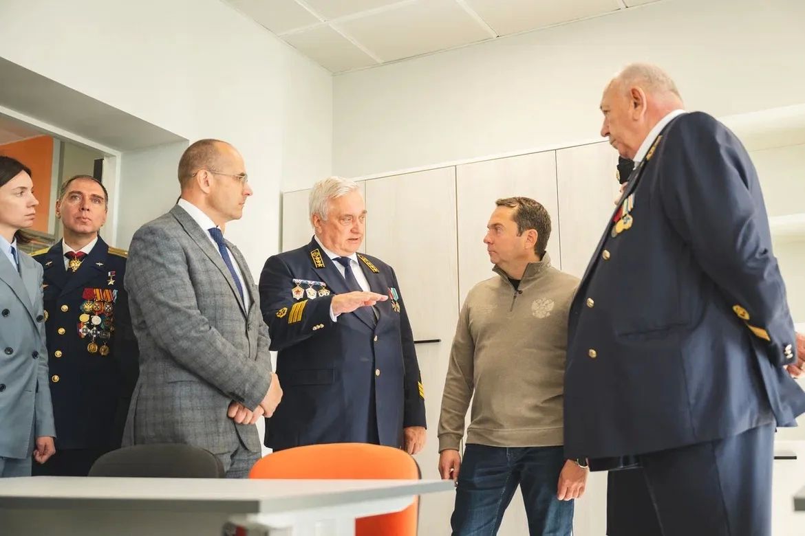 Губернатор: Спасибо каждому за ратный труд на благо города, Мурманской области и всей Российской Арктики! Губернатор: Спасибо каждому за ратный труд на благо города, Мурманской области и всей Российской Арктики!