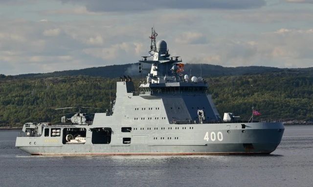 Эдуард Басурин: В очередной арктический поход для выполнения задач перед Родиной Эдуард Басурин: В очередной арктический поход для выполнения задач перед Родиной