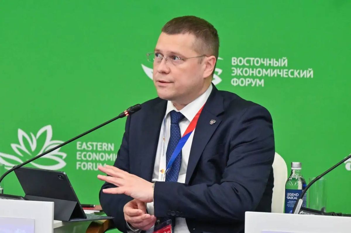 Юрий Сердечкин: В формате панельной сессии «Газификация Дальнего Востока: вызовы и экономические возможности» на полях Восточного экономического форума состоялось заседание комиссии Госсовета по направлению «Энергетика» Юрий Сердечкин: В формате панельной сессии «Газификация Дальнего Востока: вызовы и экономические возможности» на полях Восточного экономического форума состоялось заседание комиссии Госсовета по направлению «Энергетика»