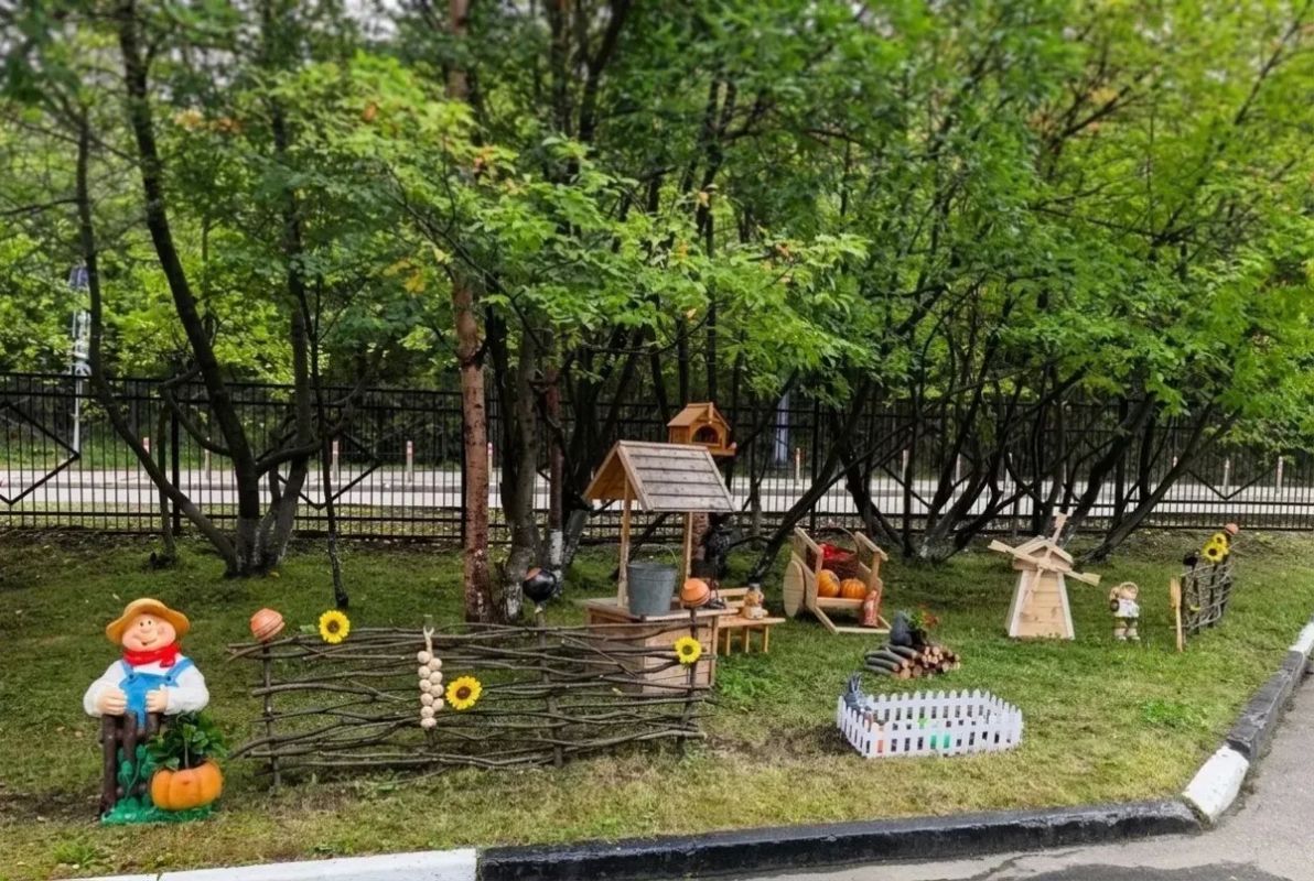 К новому учебному году в Мурманске подготовили не только школы, но и дошкольные учреждения К новому учебному году в Мурманске подготовили не только школы, но и дошкольные учреждения