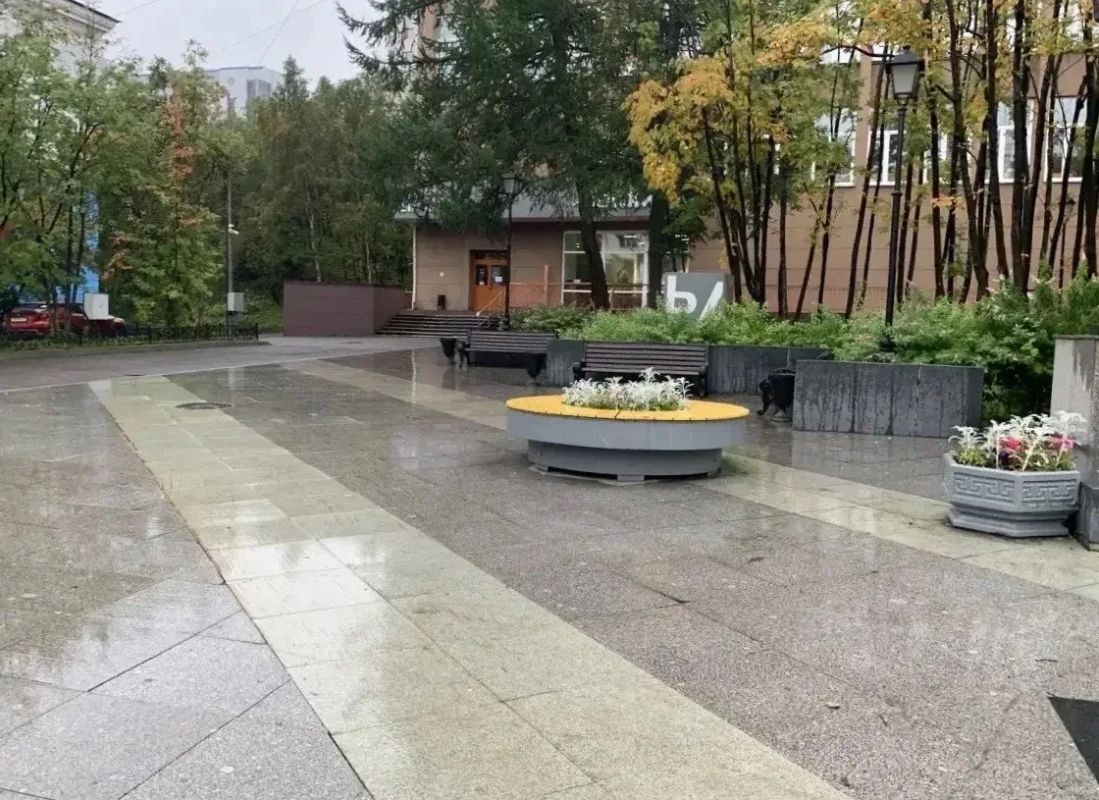 Мурманск сияет!. После праздничных мероприятий в честь Дня знаний общественные территории Мурманска снова радуют чистотой Мурманск сияет!. После праздничных мероприятий в честь Дня знаний общественные территории Мурманска снова радуют чистотой