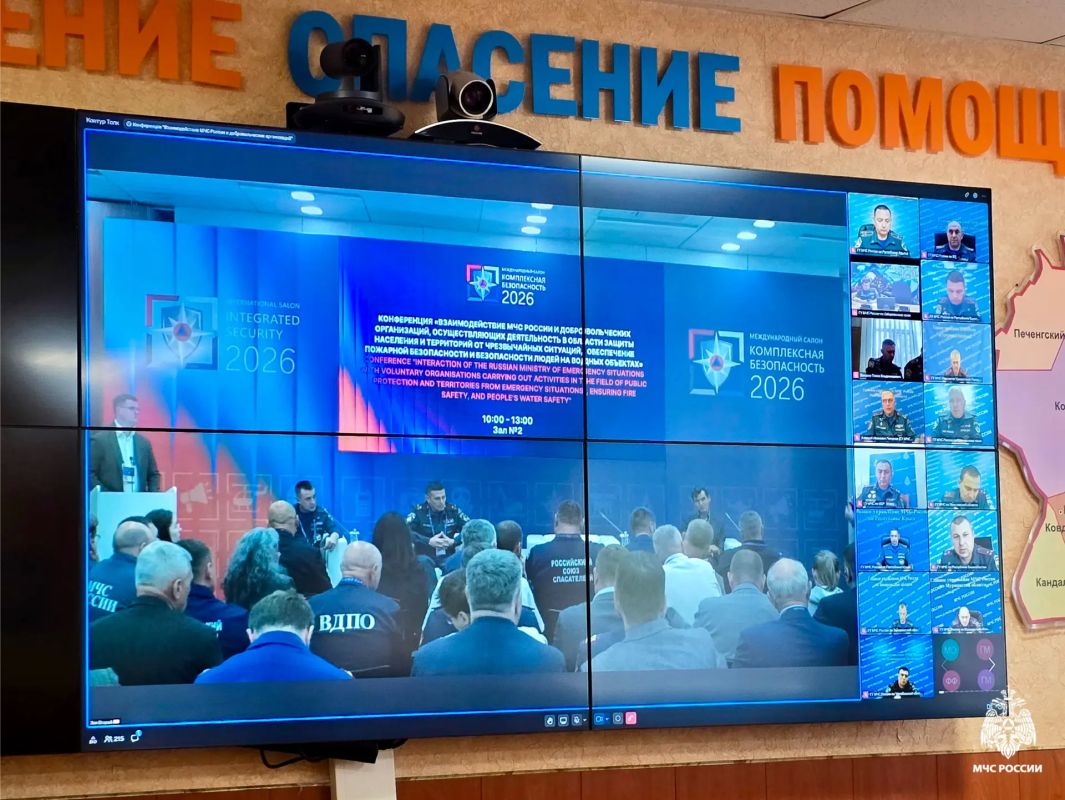Укрепление сотрудничества с добровольцами - один из ключевых аспектов обеспечения комплексной безопасности Заполярья Укрепление сотрудничества с добровольцами - один из ключевых аспектов обеспечения комплексной безопасности Заполярья