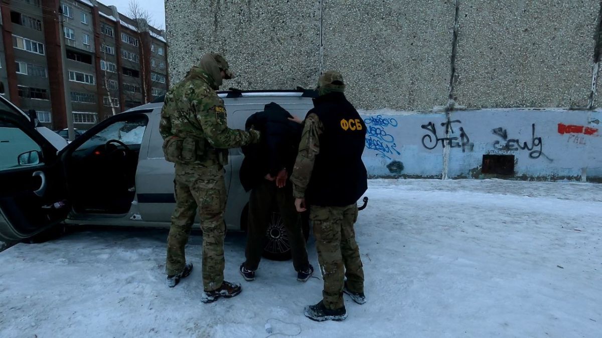 «Минута славы» - и сломанная судьба: интервью с оперуполномоченным УФСБ России по Мурманской области «Минута славы» - и сломанная судьба: интервью с оперуполномоченным УФСБ России по Мурманской области