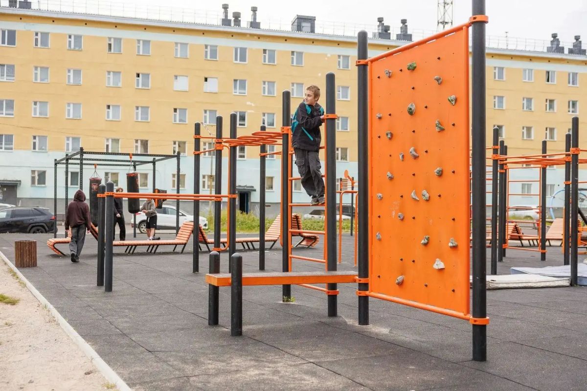 Поддержка защитников и их семей - принципиально важное направление народной программы «На Севере - жить!» Поддержка защитников и их семей - принципиально важное направление народной программы «На Севере - жить!»