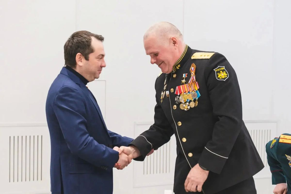 Поддержка защитников и их семей - принципиально важное направление народной программы «На Севере - жить!» Поддержка защитников и их семей - принципиально важное направление народной программы «На Севере - жить!»