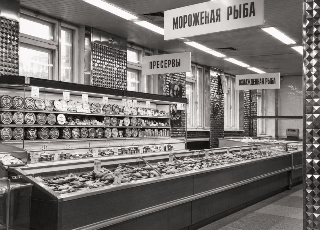 Легендарный «Океан»: каким мурманчане запомнили знаменитый магазин Легендарный «Океан»: каким мурманчане запомнили знаменитый магазин