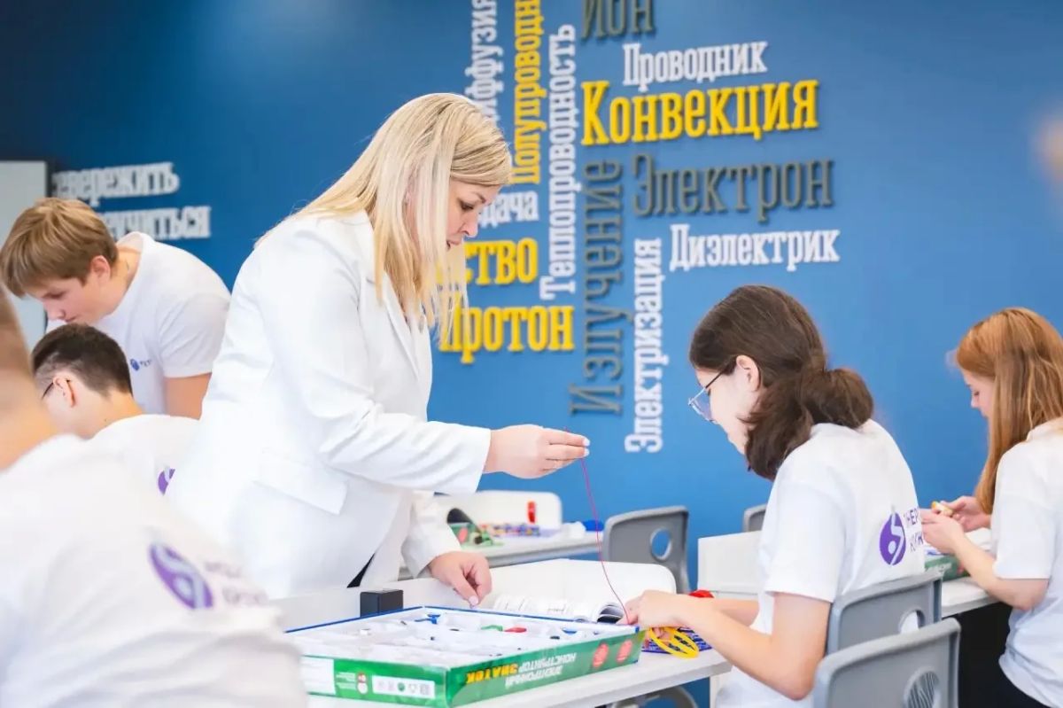 Андрей Чибис: Кольский округ становится местом притяжения: новые дома, красивейшая набережная, молодежный центр и обновленные школы Андрей Чибис: Кольский округ становится местом притяжения: новые дома, красивейшая набережная, молодежный центр и обновленные школы