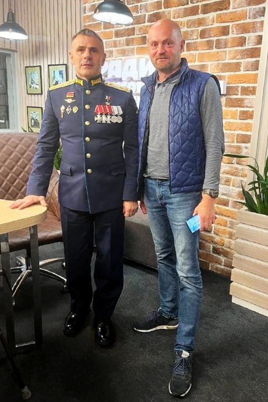 Александр Коц: Ловите "бомбу"! Первый в мире захват атомной подлодки и ее освобождение Александр Коц: Ловите "бомбу"! Первый в мире захват атомной подлодки и ее освобождение