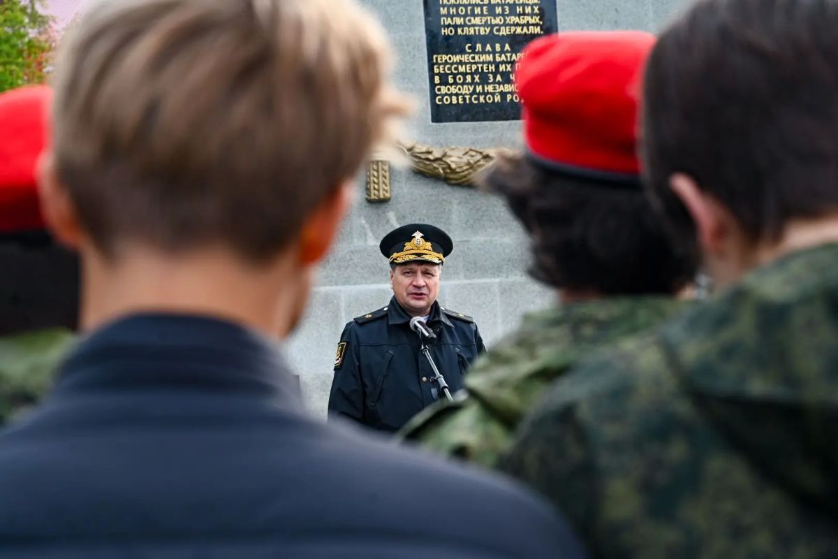 Ровно 85 лет назад, 8 сентября 1941 года, 6-я комсомольская батарея 143-го артиллерийского полка 14-й стрелковой дивизии вступила в бой с гитлеровцами на подступах к Мурманску Ровно 85 лет назад, 8 сентября 1941 года, 6-я комсомольская батарея 143-го артиллерийского полка 14-й стрелковой дивизии вступила в бой с гитлеровцами на подступах к Мурманску