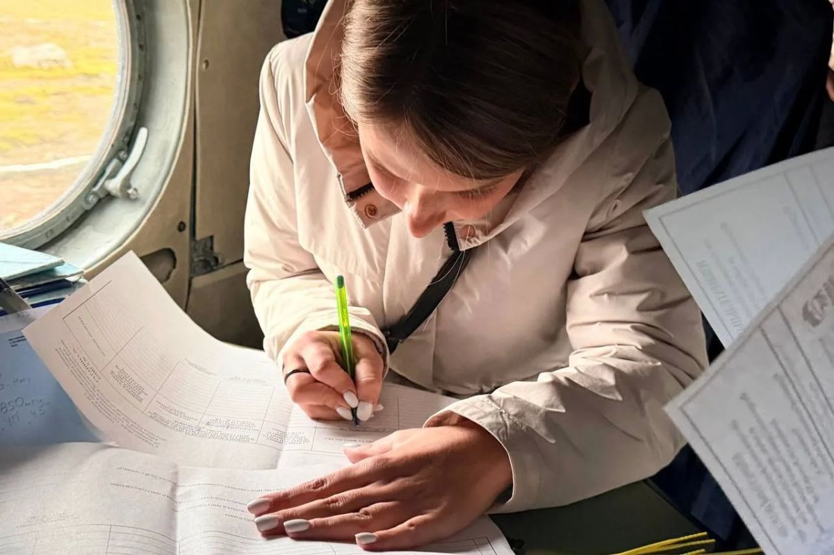 Сквозь ветер и облака: услышан голос самых дальних берегов Крайнего Севера Сквозь ветер и облака: услышан голос самых дальних берегов Крайнего Севера