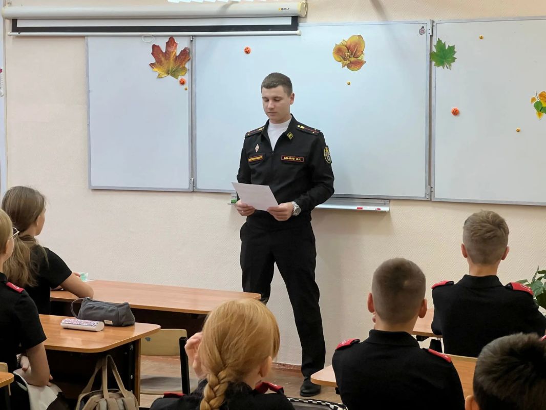 В гарнизонах Северного флота прошли профилактические занятия для школьников В гарнизонах Северного флота прошли профилактические занятия для школьников