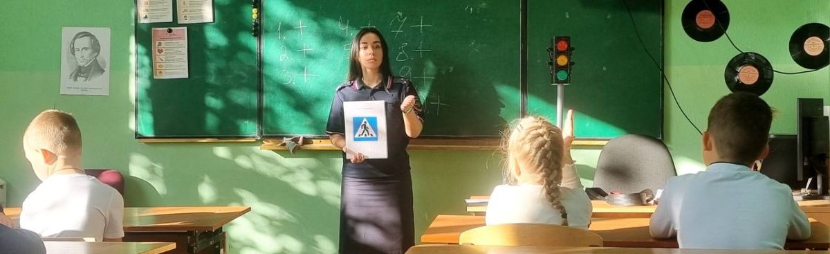 В рамках Всероссийской недели безопасности дорожного движения наши коллеги из отдела Госавтоинспекции УМВД России по городу Мурманску продолжают проведение комплекса профилактических мероприятий, направленных на... В рамках Всероссийской недели безопасности дорожного движения наши коллеги из отдела Госавтоинспекции УМВД России по городу Мурманску продолжают проведение комплекса профилактических мероприятий, направленных на...