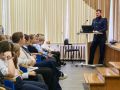 Сотрудник отдела криминалистики СУ СК России по Мурманской области провел профилактическую беседу со школьниками