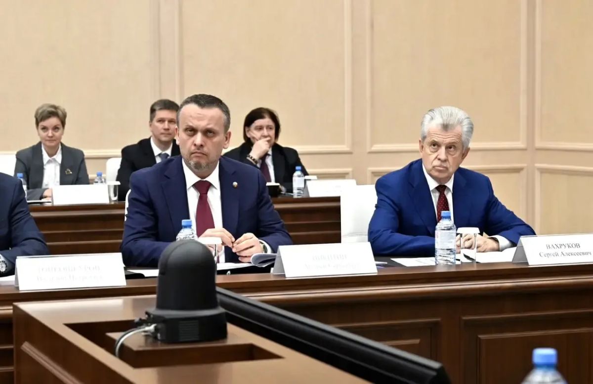 Андрей Чибис: Мурманск может стать производственно-испытательной площадкой Морского центра России Андрей Чибис: Мурманск может стать производственно-испытательной площадкой Морского центра России