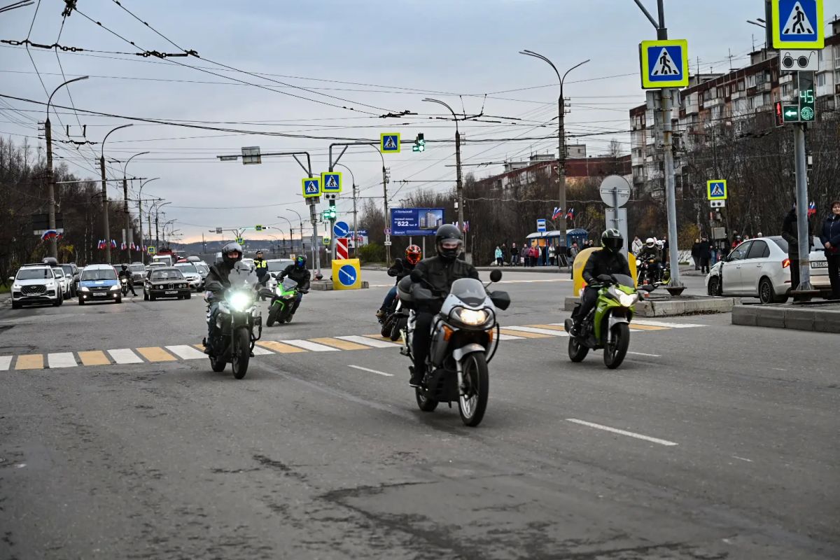 Мотосезон в Мурманске торжественно закрыт Мотосезон в Мурманске торжественно закрыт