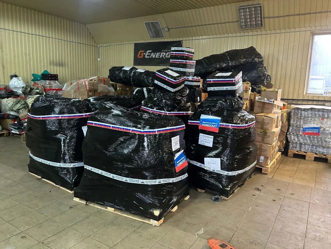 Из Мурманской области на передовую отправили более 15 тонн гуманитарной помощи Из Мурманской области на передовую отправили более 15 тонн гуманитарной помощи