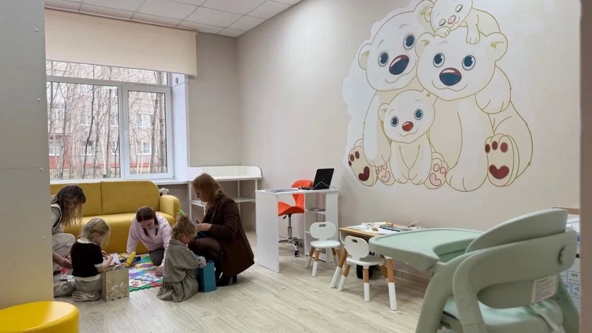 Комнату для детей студенческих семей открыли в Северном колледже физической культуры и спорта в Мончегорске Комнату для детей студенческих семей открыли в Северном колледже физической культуры и спорта в Мончегорске