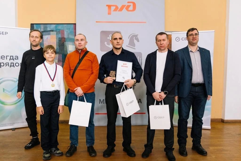 Команда сотрудников УФСИН России по Мурманской области выступила на турнире в честь 110-летия открытия сквозного движения Мурманской железной дороги Команда сотрудников УФСИН России по Мурманской области выступила на турнире в честь 110-летия открытия сквозного движения Мурманской железной дороги