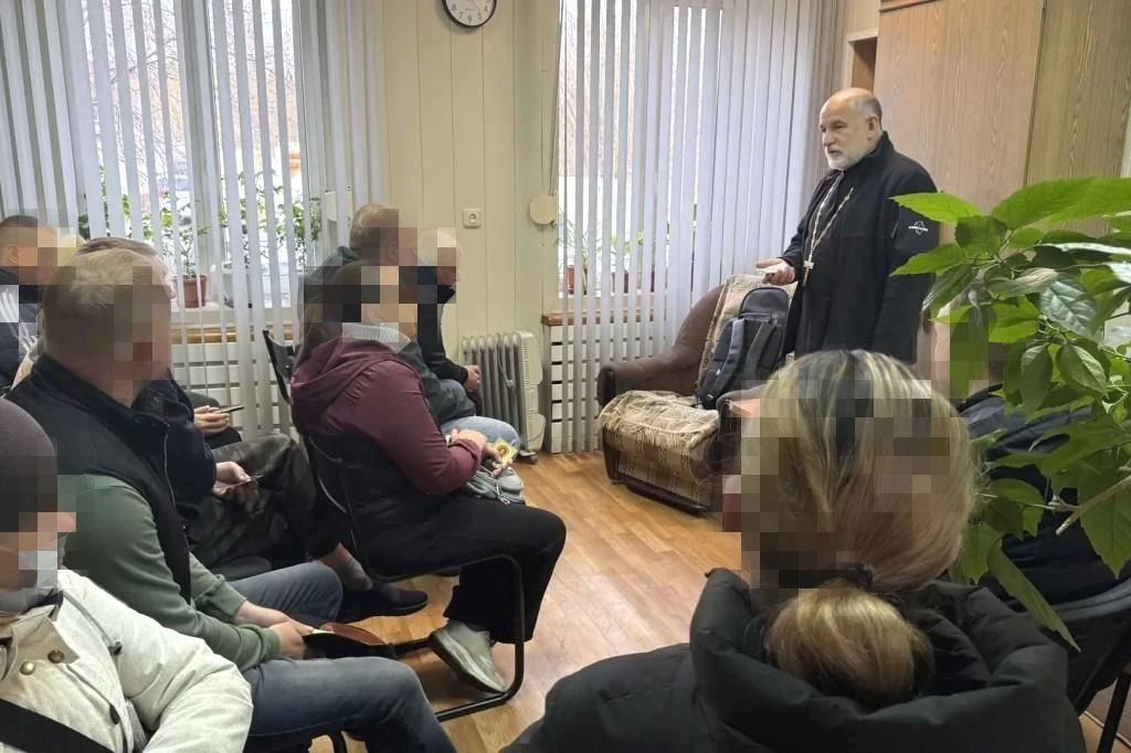 В Кандалакше провели профилактическую встречу с осужденными без изоляции от общества В Кандалакше провели профилактическую встречу с осужденными без изоляции от общества