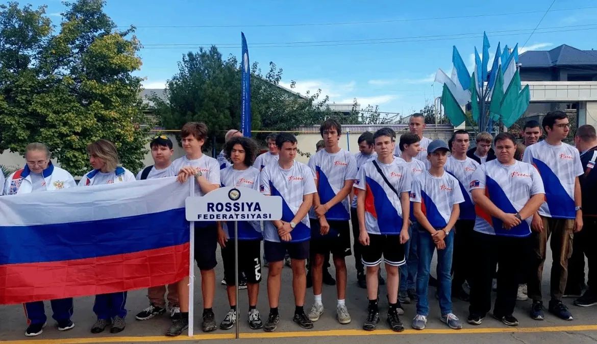 Полный комплект медалей привезли мурманчане с турнира ракетомоделистов в Бухаре
