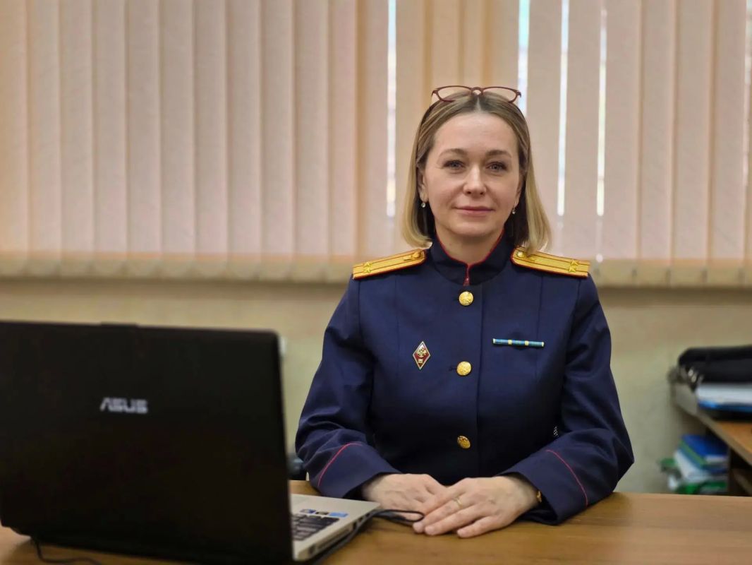 Интервью старшего специалиста отдела криминалистики СУ СК России по Мурманской области Оксаны Денисенко ко Дню образования службы криминалистики
