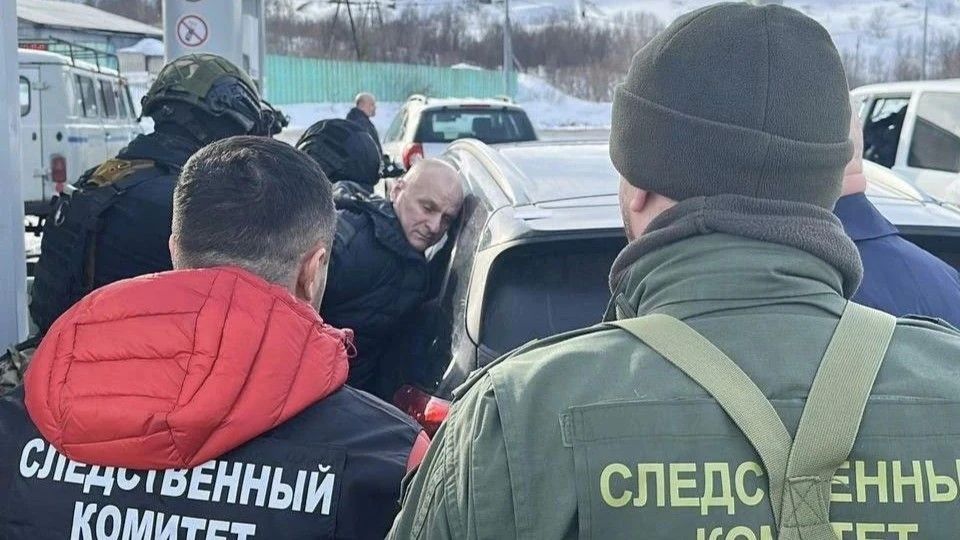 Экс-главу Видяево приговорили к 10 годам строгого режима за взяточничество и растрату