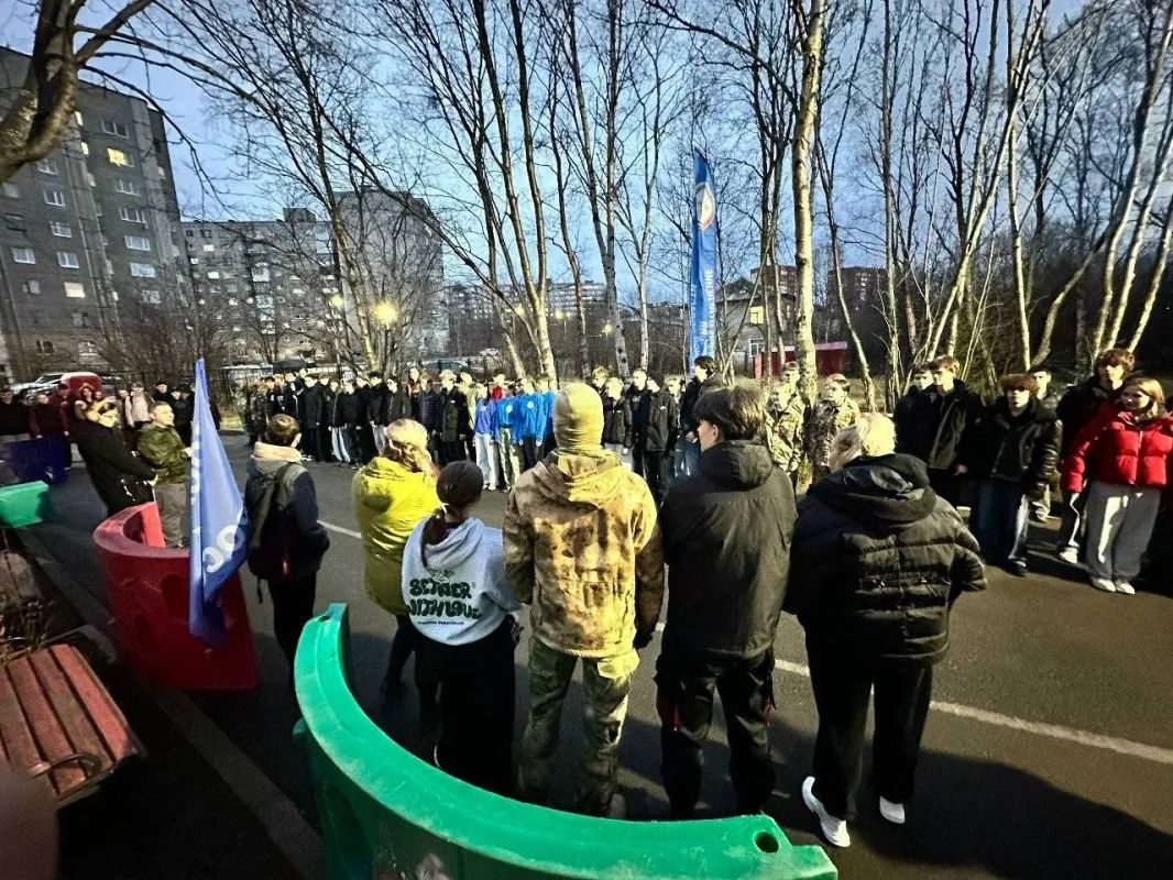 В Молодежном центре гражданско-патриотического воспитания состоялась военно-спортивная игра «Будущий воин» для молодежи допризывного возраста В Молодежном центре гражданско-патриотического воспитания состоялась военно-спортивная игра «Будущий воин» для молодежи допризывного возраста
